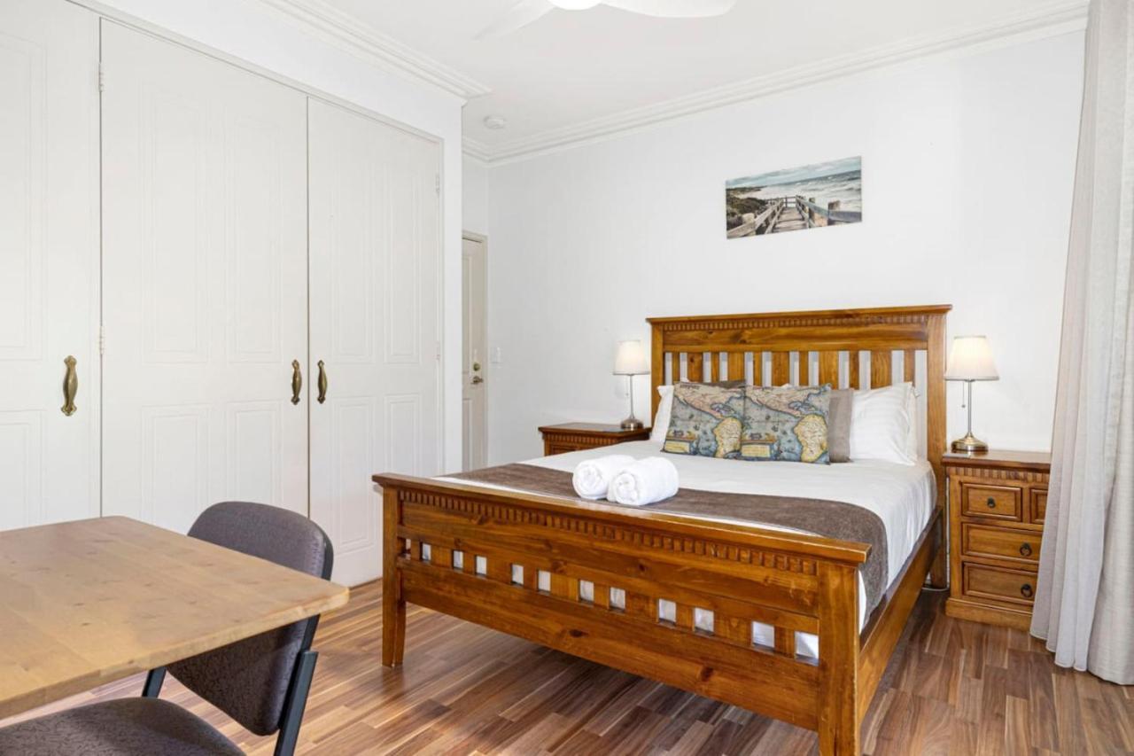 Inn The Tuarts Guest Lodge Wonnerup Buitenkant foto